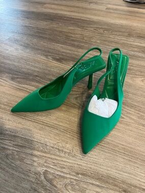 Green Pointed Slingback Heels - Women's Elegant Stiletto